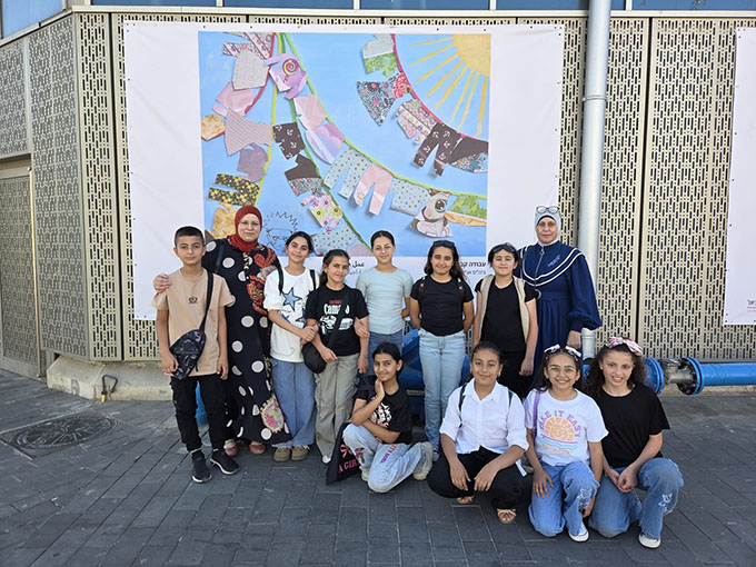 فوز لوحات فنيّة طلابية من مدرسة أجيال في معرض الفنون- يافا